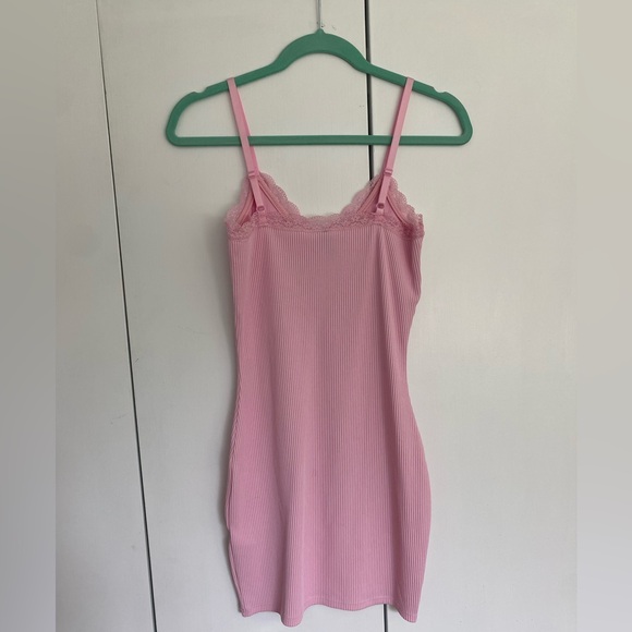 H&M Ribbed Lace-Trimmed Pink Dress - Picture 3 of 5